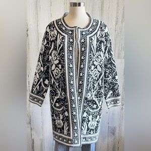 NWTs Elegant Black and White Floral Cardigan Size Medium